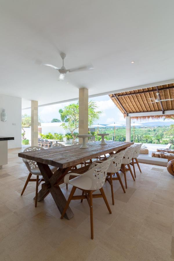 Villa Rasa Senang, With Private Cook And Pool Karangasem エクステリア 写真