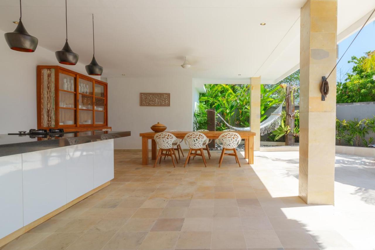 Villa Rasa Senang, With Private Cook And Pool Karangasem エクステリア 写真